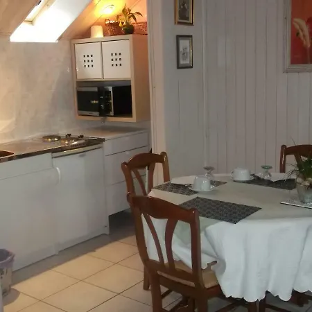 Village Prefere Des Francais Grand