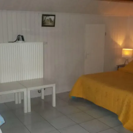 Village Prefere Des Francais Grand *